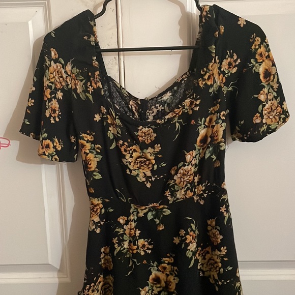 I just didn’t like the dress that much. It’s a pretty dress - Picture 2 of 2